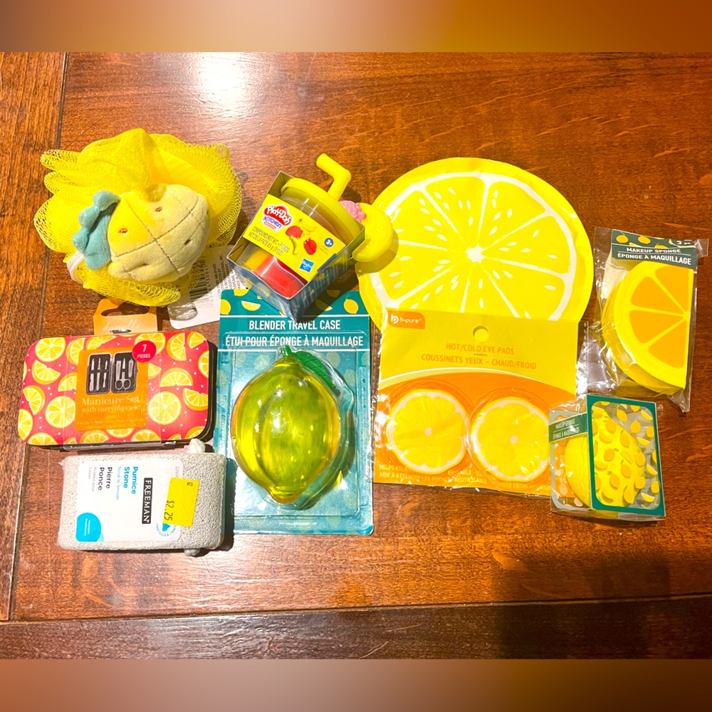 9 item lemon 🍋 themed bundle set